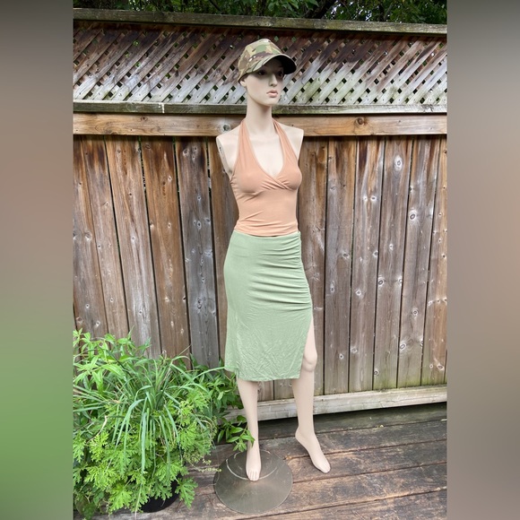 Sage Green Rouched Skirt w/t Side Split - Picture 6 of 6